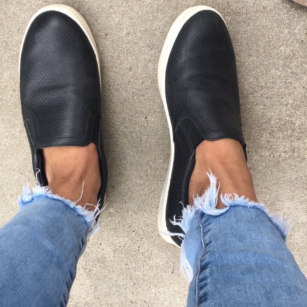 DR SCHOLLS SLIP ON